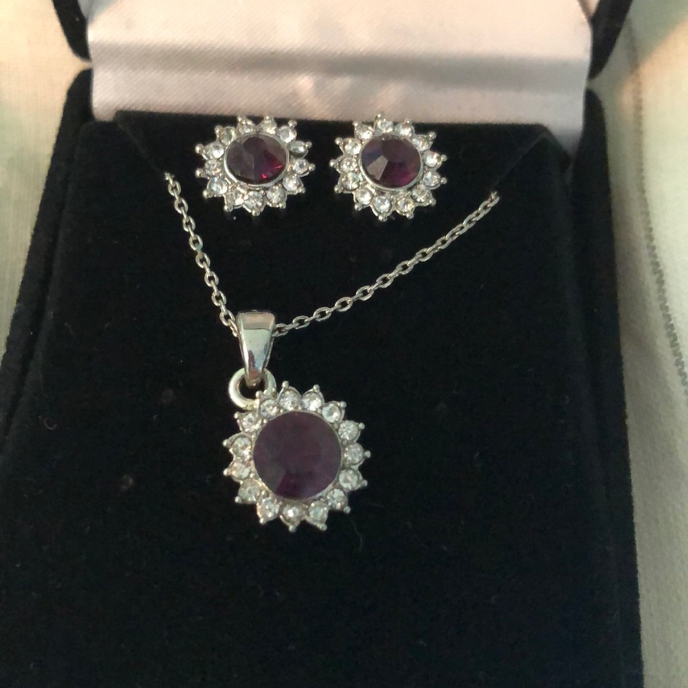 Necklace and Earring Set - Picture 2 of 2